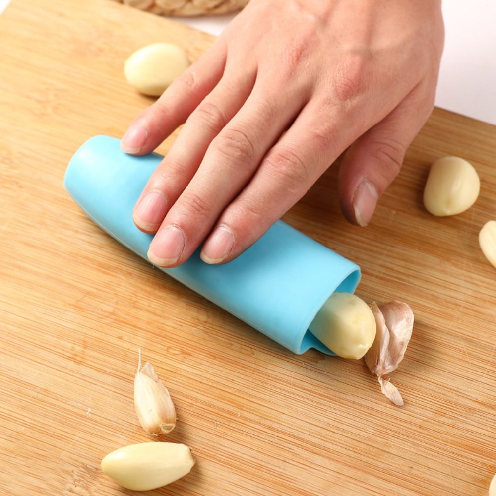 Kitchen Gadgets Garlic - Nuovo Sbucciatore d'Aglio in Silicone Blu,