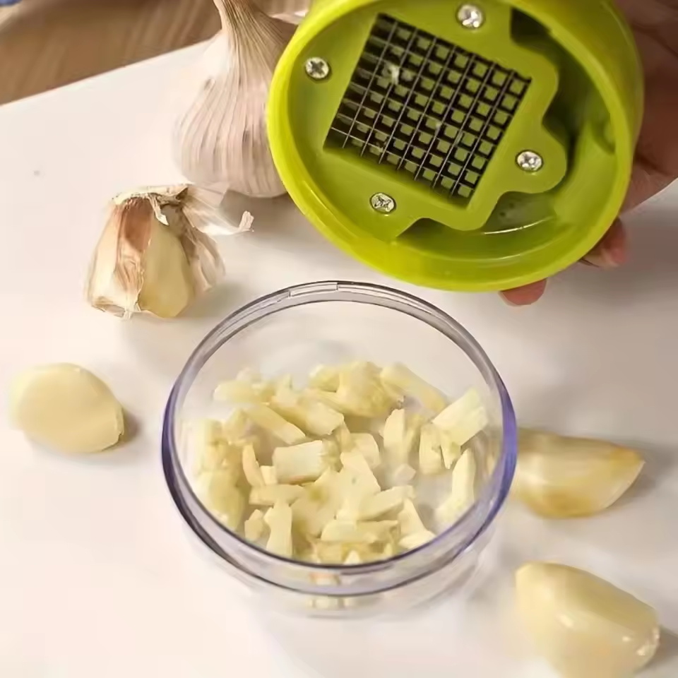 Tritatutto Manuale per Aglio c - Kitchen Gadgets Garlic recensione e prezzo
